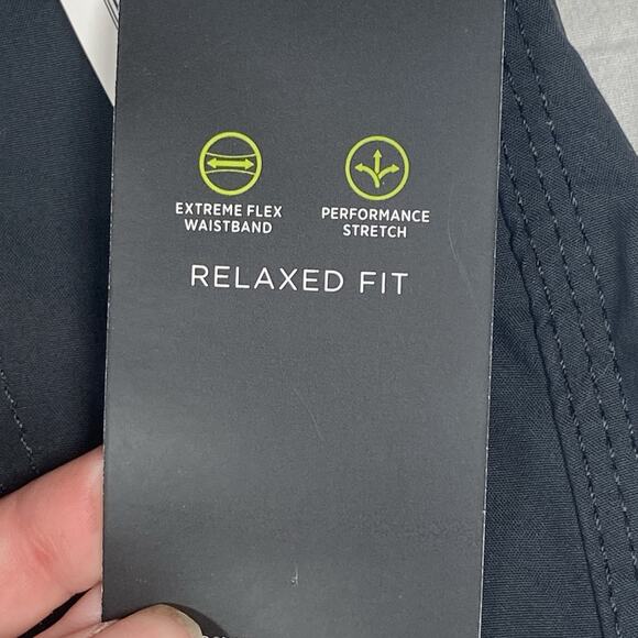 Lee Shorts Mens 46 Cargo Stretch Extreme Motion Flat Front Black Flex NWT - Picture 5 of 8